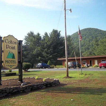 Colton Point Motel Уэлсборо Экстерьер фото